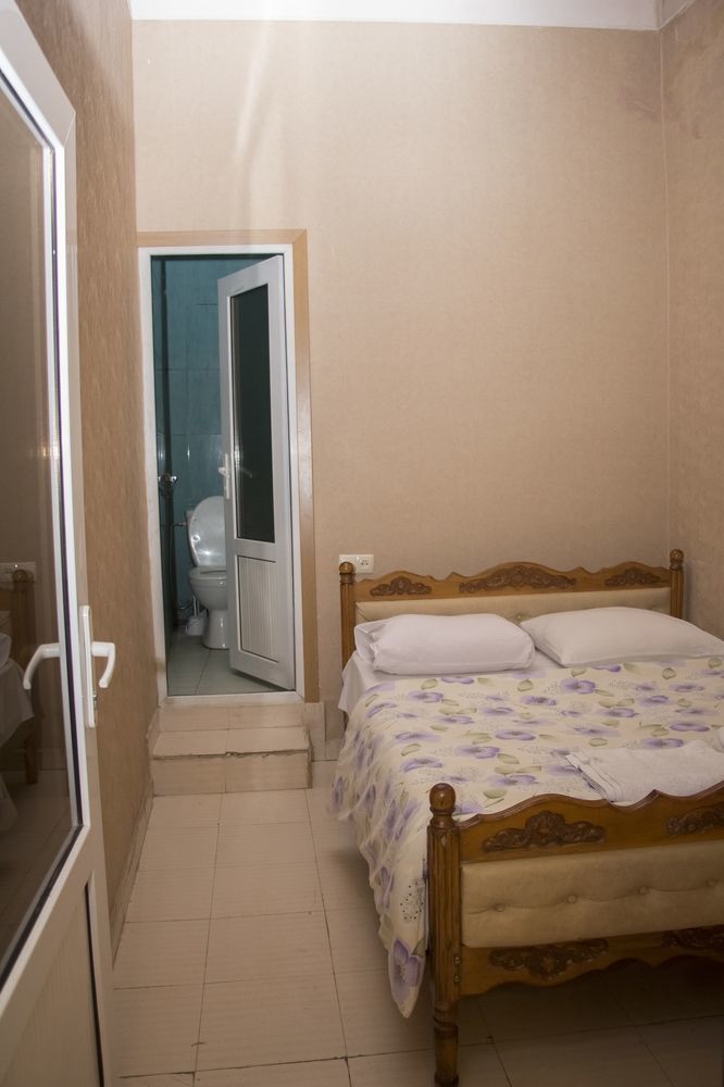 Aratta Hotel Argavand 外观 照片