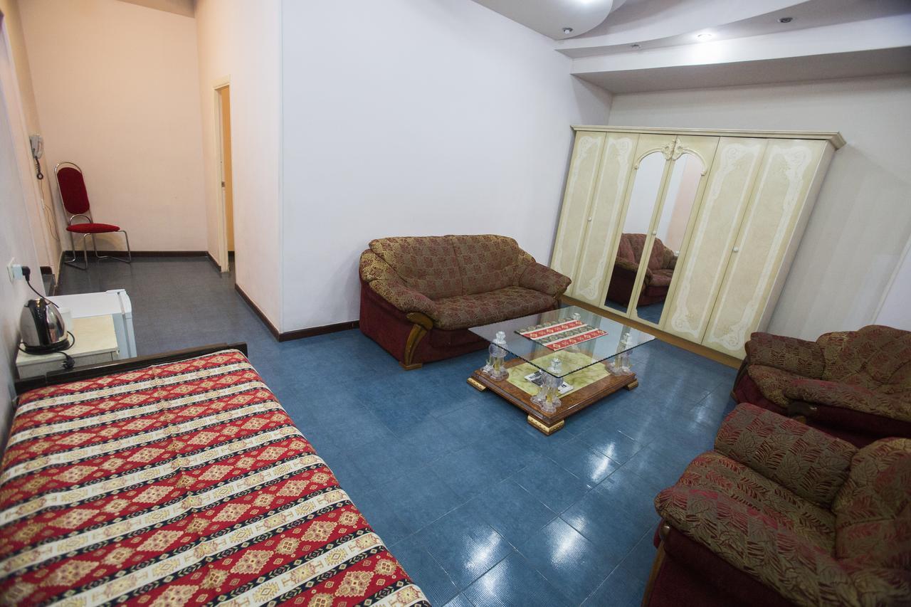 Aratta Hotel Argavand 外观 照片