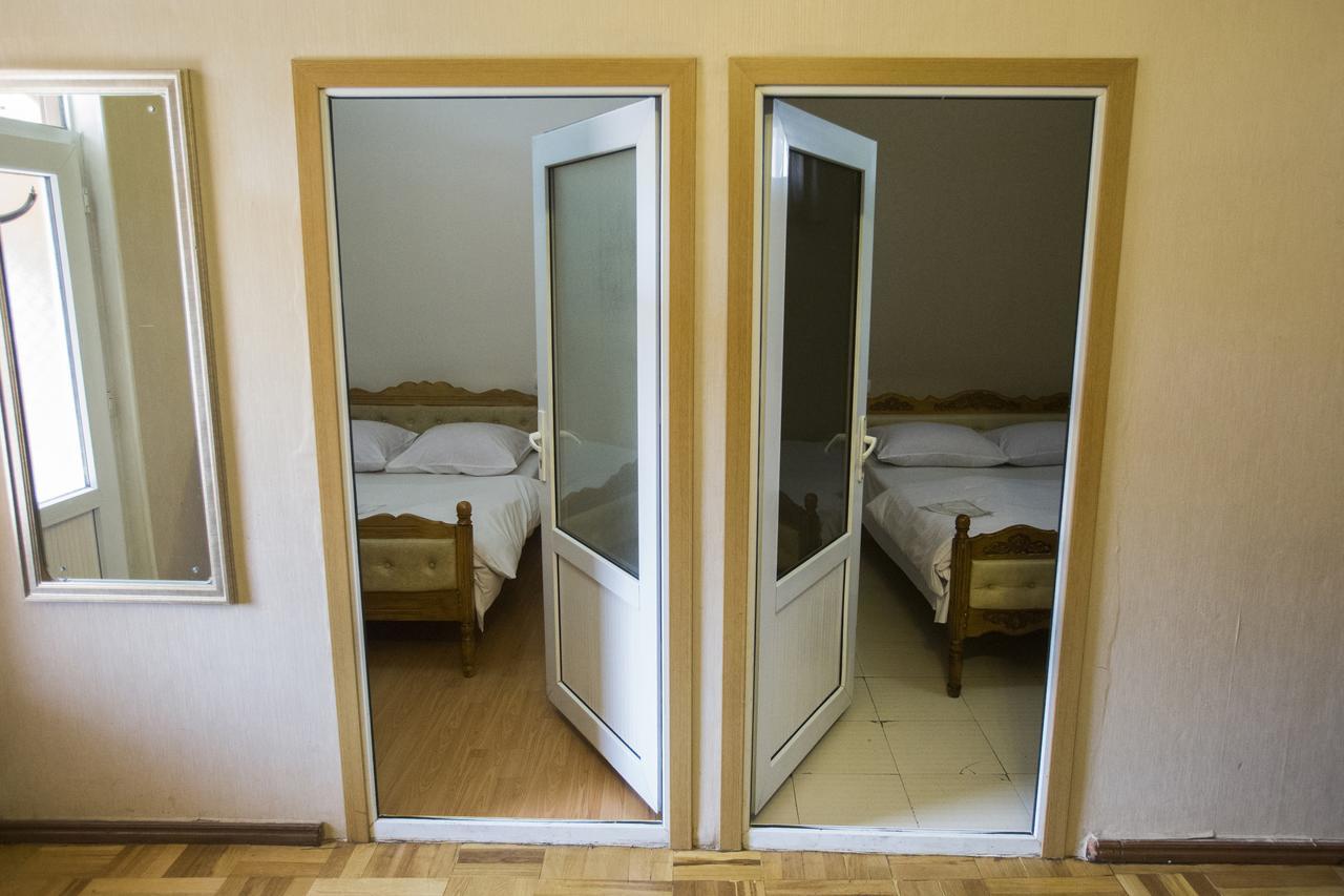 Aratta Hotel Argavand 外观 照片