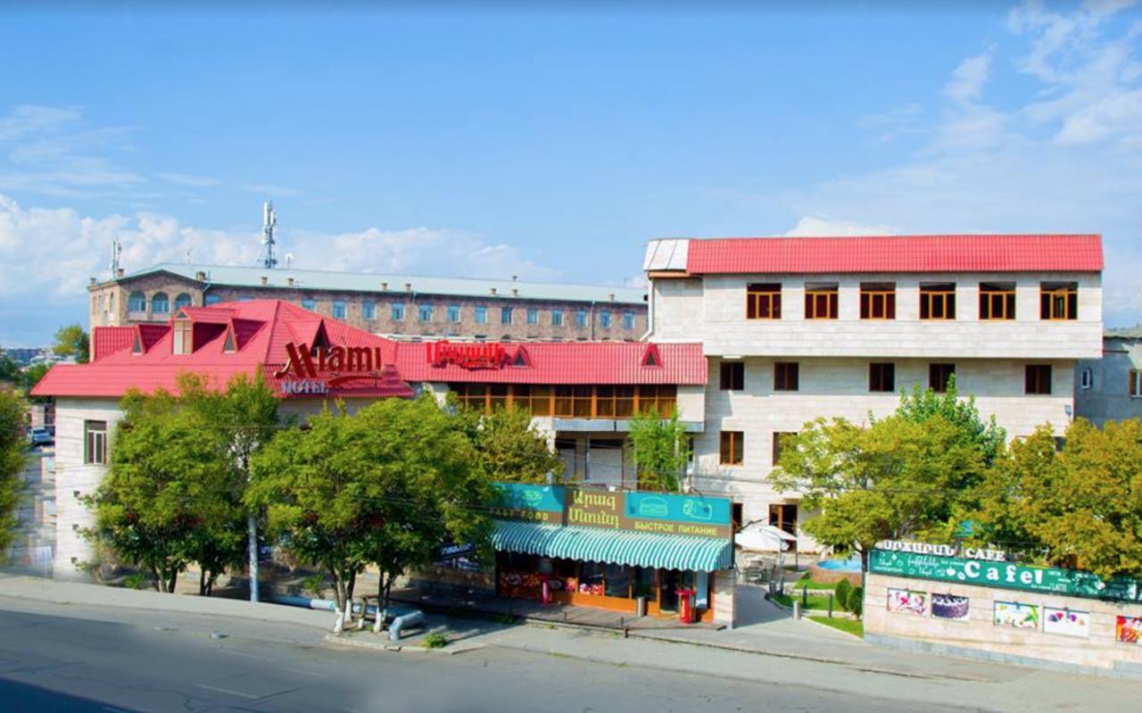 Aratta Hotel Argavand 外观 照片