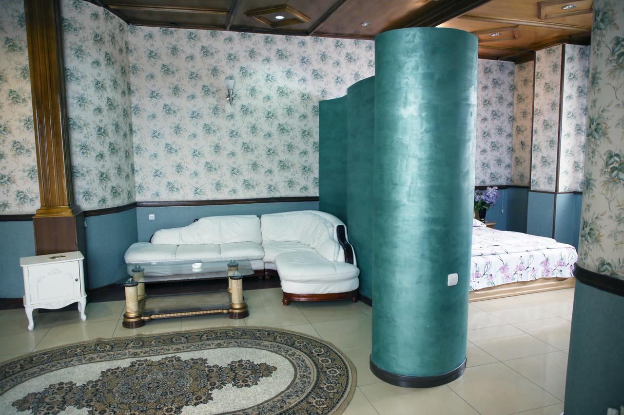 Aratta Hotel Argavand 外观 照片